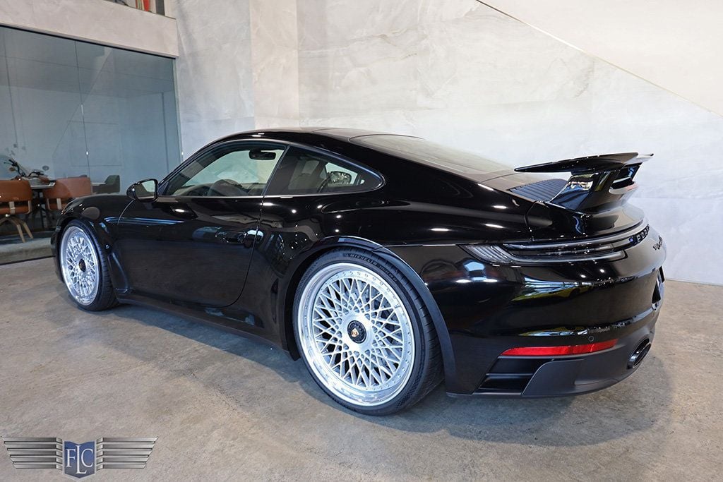 2024 Porsche 911 Carrera GTS Coupe Manual - 22931180 - 4