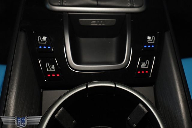 2024 Porsche 911 Carrera GTS Manual Coupe - 22738585 - 32