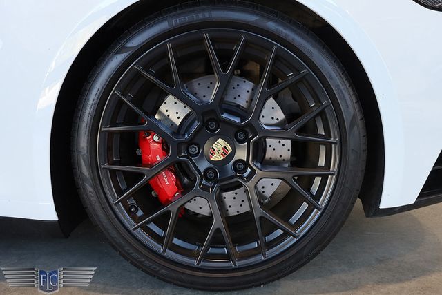 2024 Porsche 911 Carrera GTS Manual Coupe - 22738585 - 40