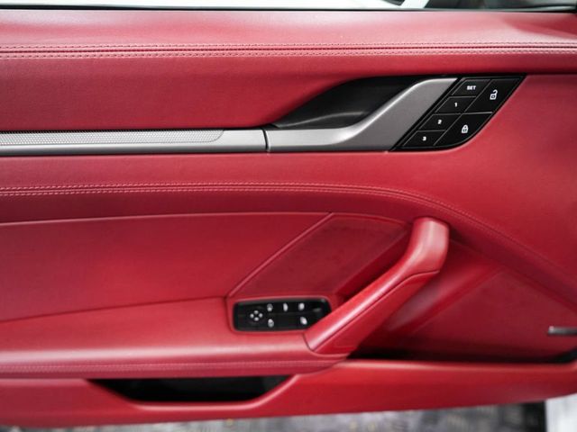2024 Porsche 911 Carrera S - 23077469 - 18