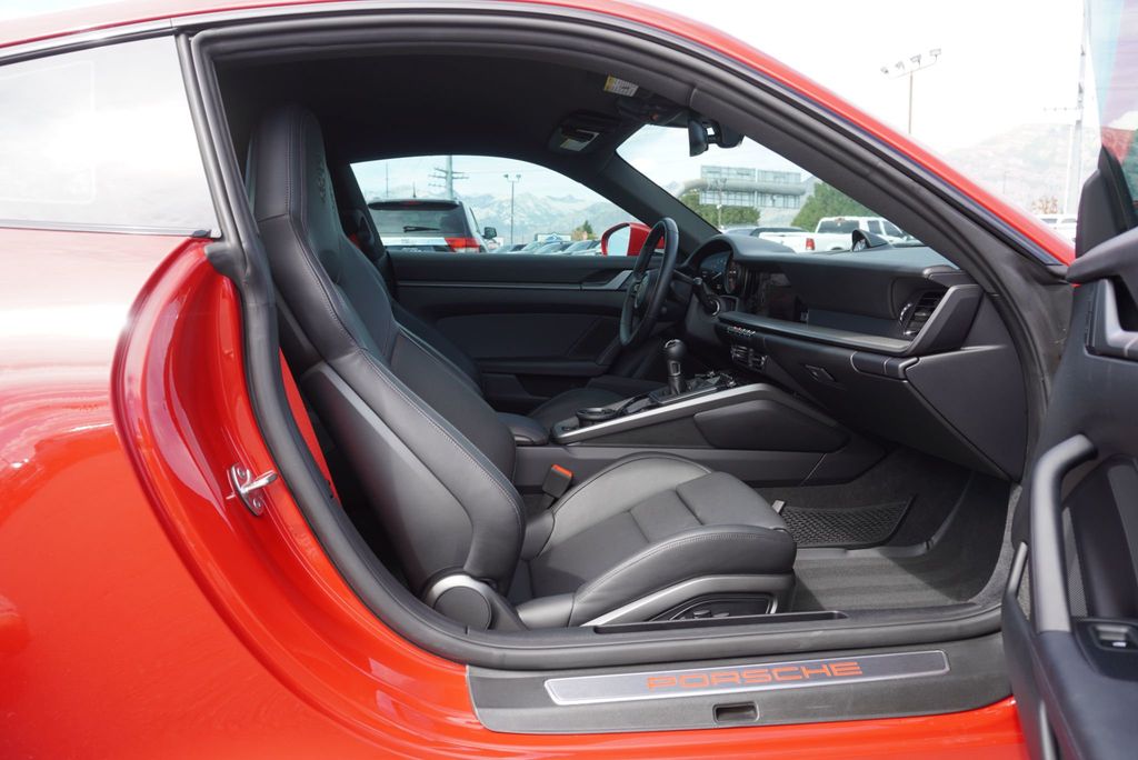2024 Porsche 911 CARRERA S - 23069408 - 21