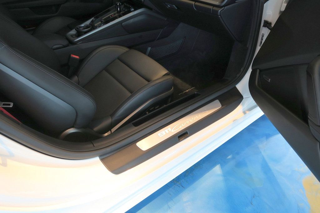 2024 Porsche 911 S Coupe photo 28