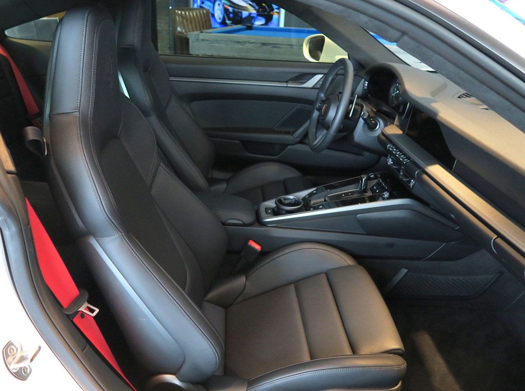 2024 Porsche 911 S Coupe photo 29