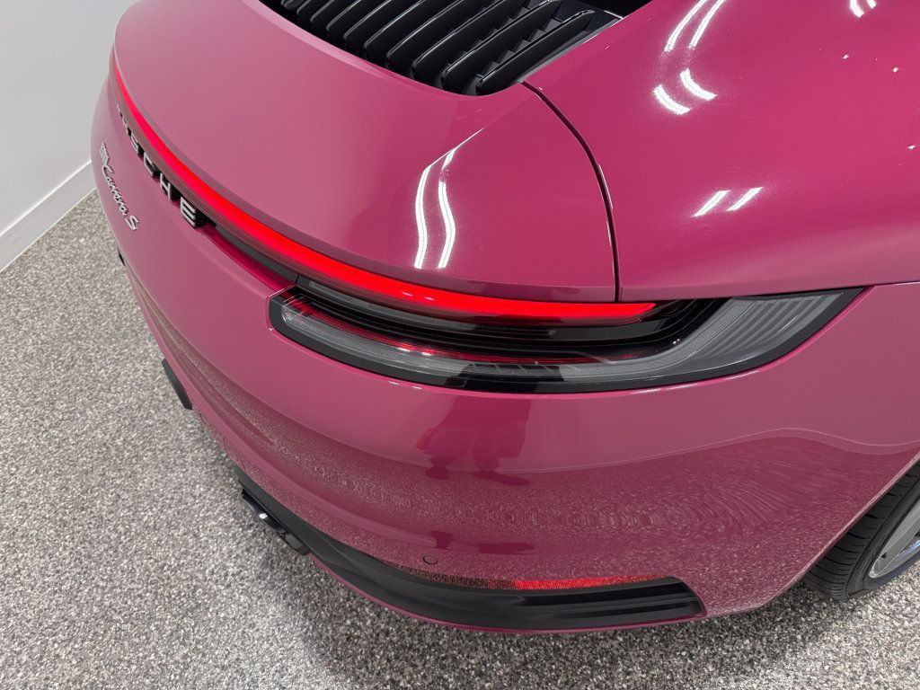2024 Porsche 911 Carrera S Coupe - 23046252 - 16