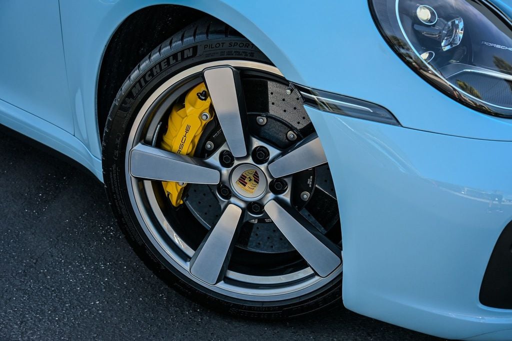 2024 Porsche 911 Carrera S Coupe - 22889376 - 13