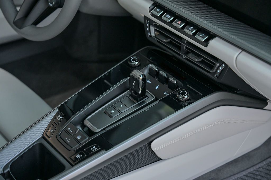 2024 Porsche 911 Carrera S Coupe - 22889376 - 39