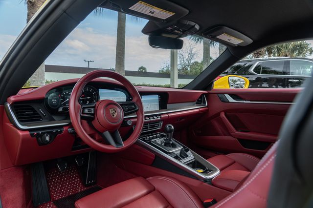 2024 Porsche 911 Carrera S Coupe - 22971048 - 14