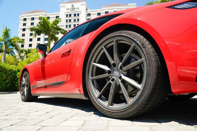 2024 Porsche 911 T Coupe photo 31