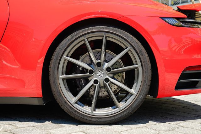 2024 Porsche 911 T Coupe photo 33