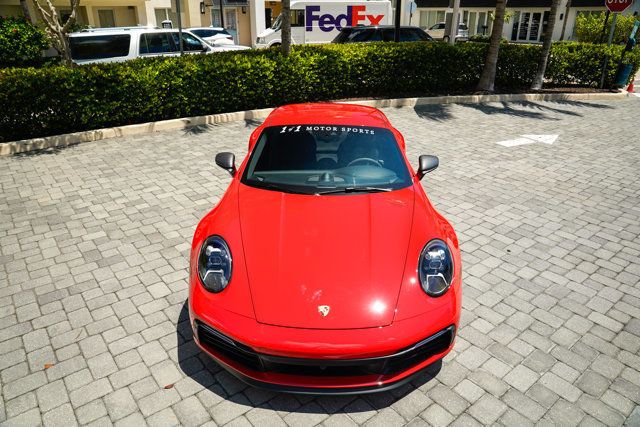 2024 Porsche 911 T Coupe photo 6
