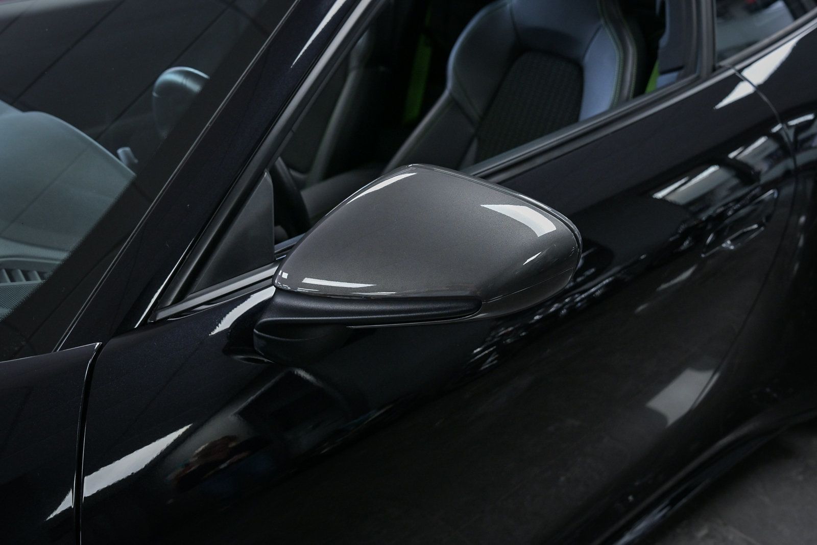 2024 Porsche 911 T Coupe photo 13