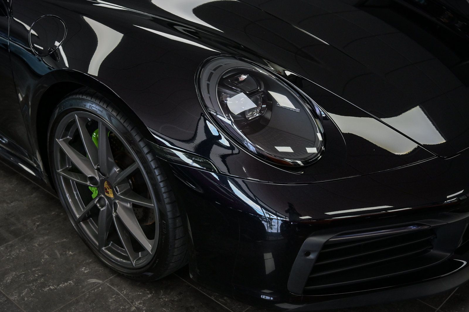 2024 Porsche 911 T Coupe photo 18
