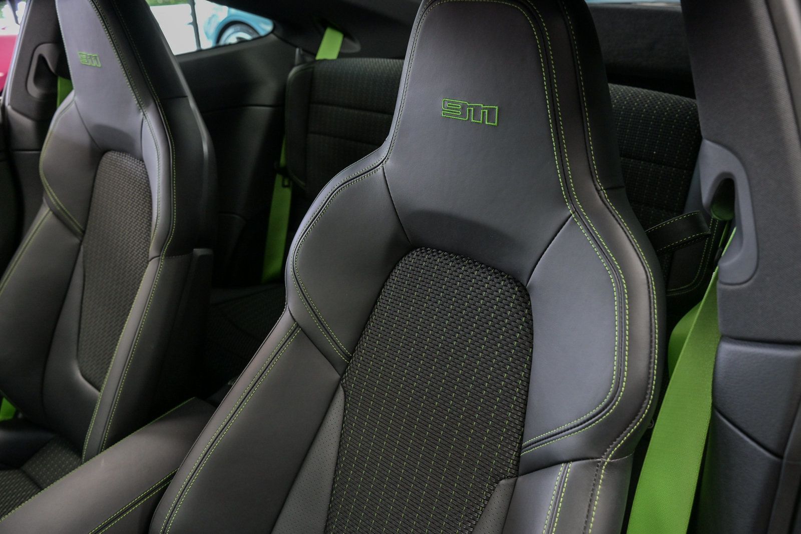 2024 Porsche 911 T Coupe photo 32