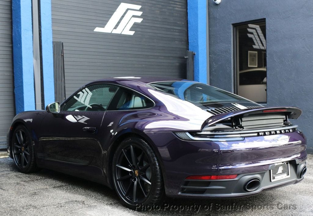 2024 Porsche 911 Carrera T Coupe - 22605234 - 4