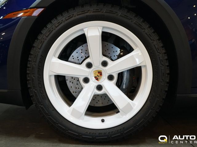 2024 Porsche 911 Dakar Coupe - 23075415 - 10