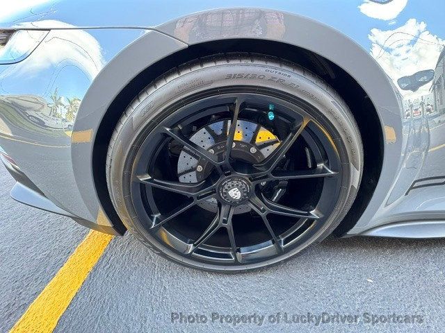 2024 Porsche 911 GT3 Coupe w/Touring Package - 23030414 - 22