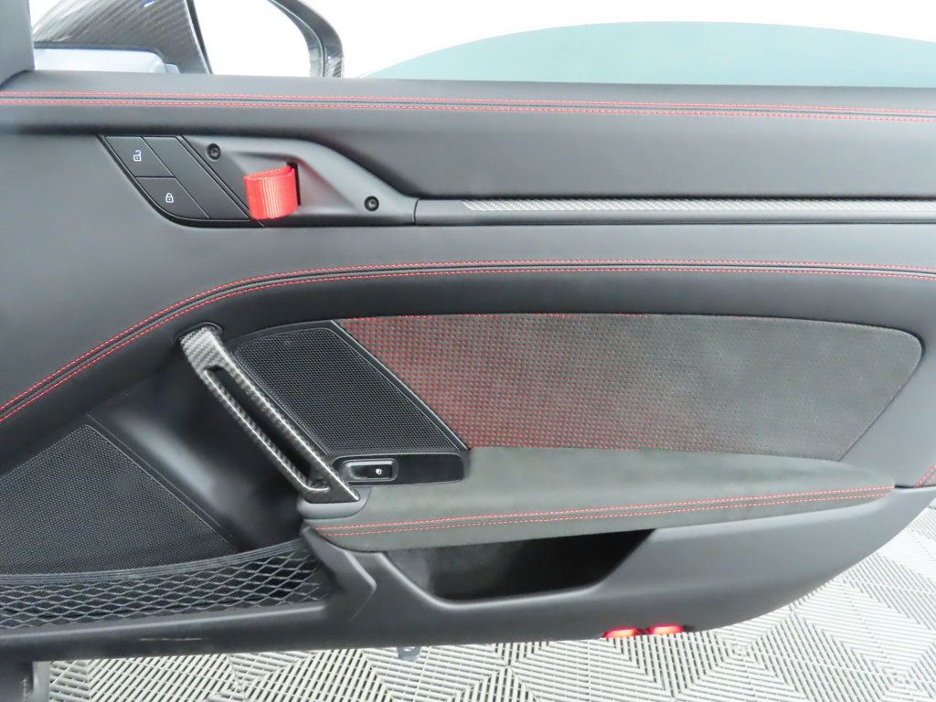 2024 Porsche 911 GT3 RS photo 24