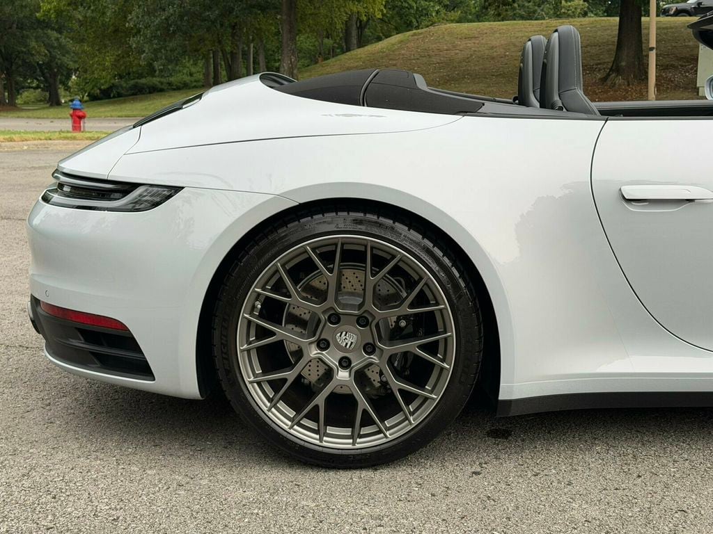 2024 Porsche 911 Sport Pkg/Heated&Cooled Seats/Sport Exhaust/Premium Pkg/NAV - 23071413 - 10