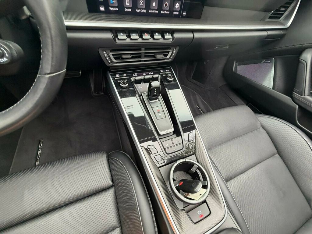 2024 Porsche 911 Sport Pkg/Heated&Cooled Seats/Sport Exhaust/Premium Pkg/NAV - 23071413 - 34