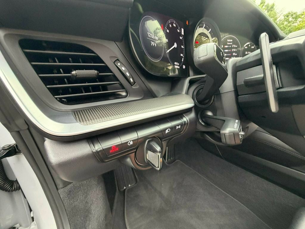 2024 Porsche 911 Sport Pkg/Heated&Cooled Seats/Sport Exhaust/Premium Pkg/NAV - 23071413 - 35