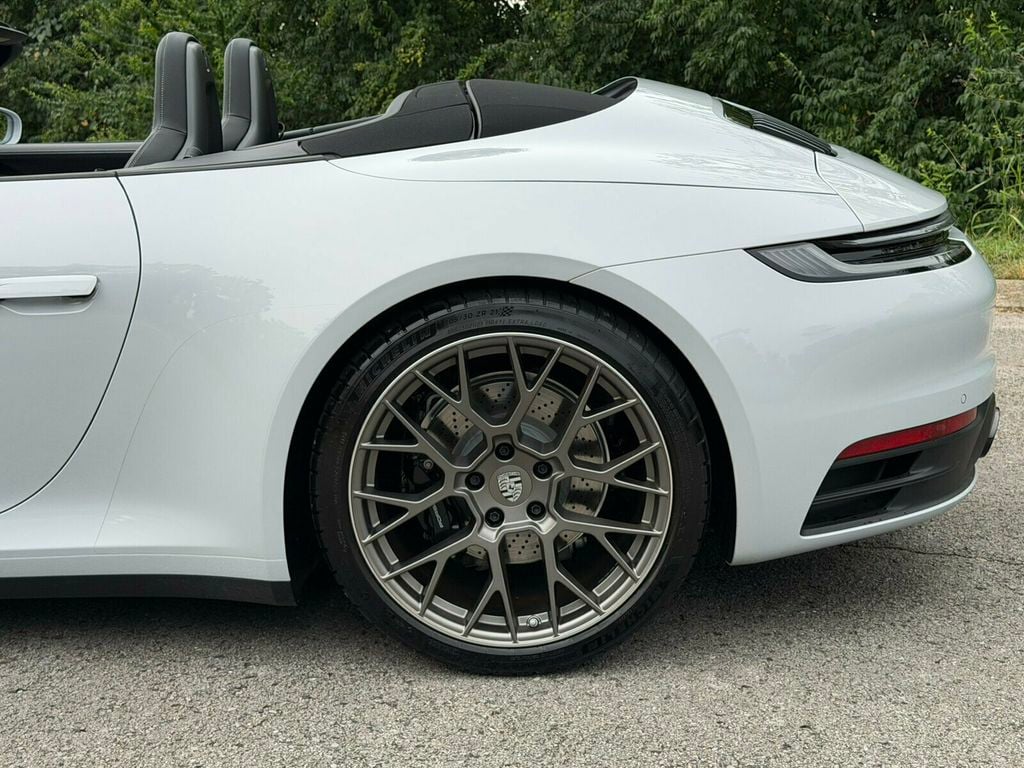 2024 Porsche 911 Sport Pkg/Heated&Cooled Seats/Sport Exhaust/Premium Pkg/NAV - 23071413 - 5