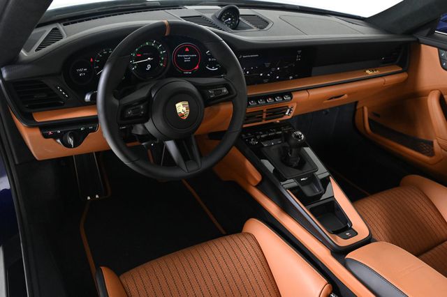 2024 Porsche 911 S/T - 22879216 - 3