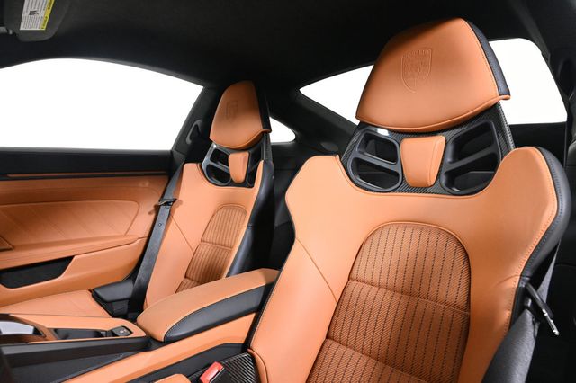 2024 Porsche 911 S/T - 22879216 - 4