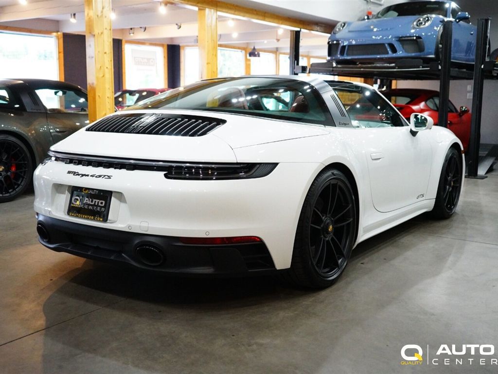 2024 Porsche 911 Targa 4 GTS - 22645534 - 5