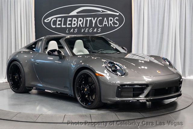 2024 Porsche 911 Targa 4 GTS, 489 miles! - 22397142 - 15