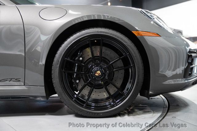 2024 Porsche 911 Targa 4 GTS, 489 miles! - 22397142 - 67
