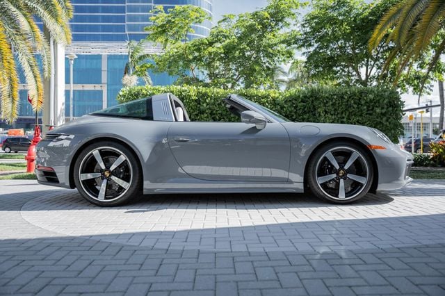 2024 Porsche 911 Targa 4S - 22578453 - 32