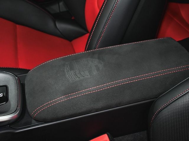 2024 Porsche 911 Turbo - 22988564 - 48