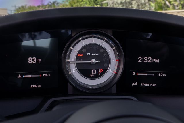 2024 Porsche 911 Turbo Cabriolet - 22835948 - 17