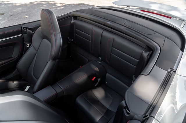 2024 Porsche 911 Turbo Cabriolet - 22835948 - 19