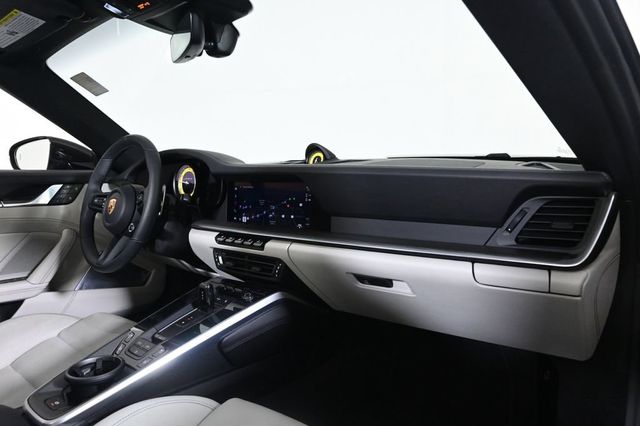 2024 Porsche 911 Turbo S - 23018477 - 16