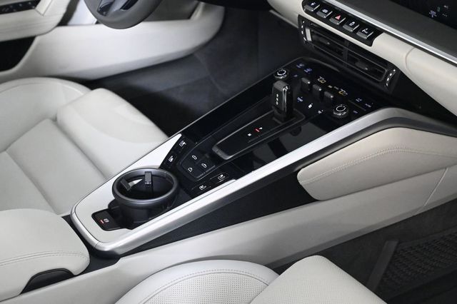 2024 Porsche 911 Turbo S - 23019351 - 24