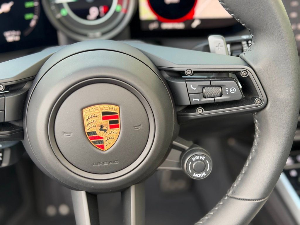 2024 Porsche 911 Turbo S Cabriolet - 23000103 - 15