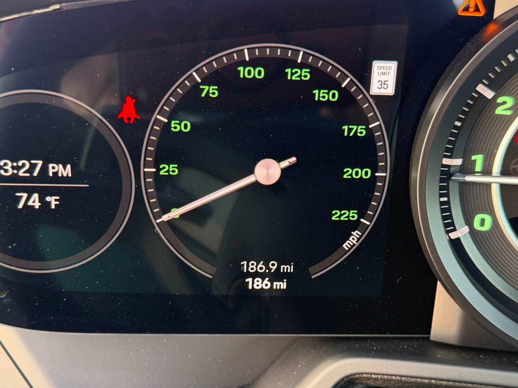 2024 Porsche 911 Turbo S Cabriolet - 23000103 - 19