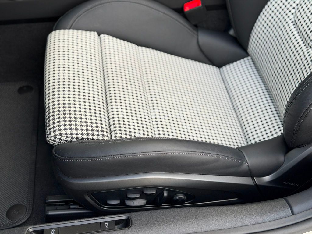 2024 Porsche 911 Turbo S Cabriolet - 23000103 - 26