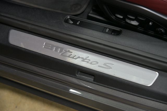 2024 Porsche 911 Turbo S Cabriolet - 23093878 - 28