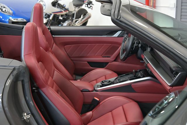 2024 Porsche 911 Turbo S Cabriolet - 23093878 - 33