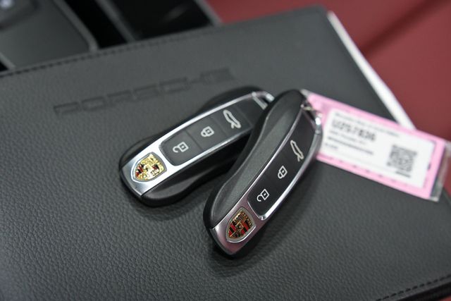 2024 Porsche 911 Turbo S Cabriolet - 23093878 - 61