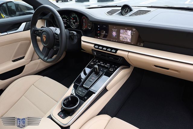 2024 Porsche 911 Turbo S Cabriolet - 22389429 - 17