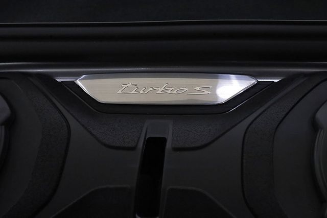 2024 Porsche 911 Turbo S Cabriolet - 22389429 - 39