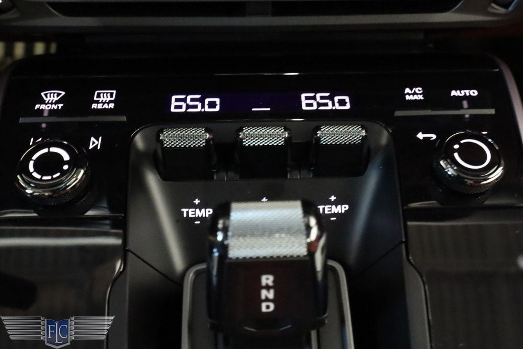 2024 Porsche 911 Turbo S Cabriolet - 22937048 - 37