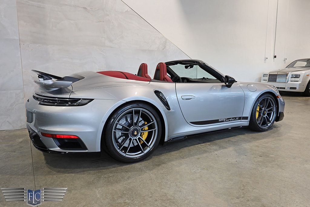 2024 Porsche 911 Turbo S Cabriolet - 22937048 - 4