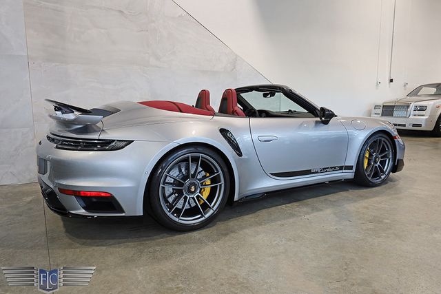 2024 Porsche 911 Turbo S Cabriolet - 22937048 - 4