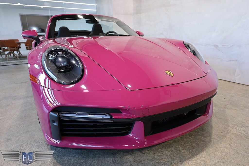 2024 Porsche 911 Turbo S Cabriolet - 22977527 - 11