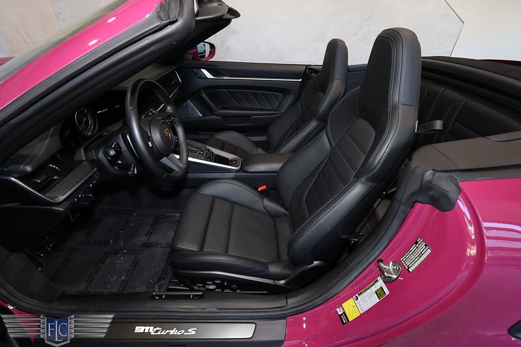 2024 Porsche 911 Turbo S Cabriolet - 22977527 - 19