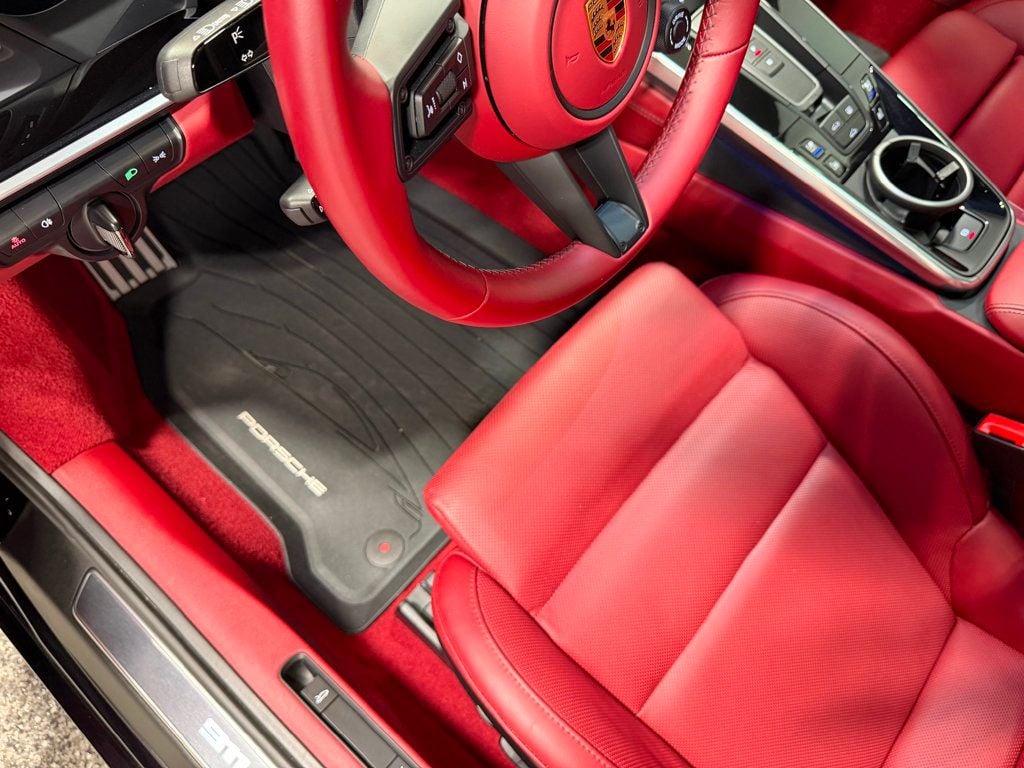 2024 Porsche 911 Turbo S Coupe - 22997841 - 16
